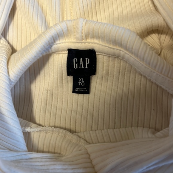 Gap Ribbed Hoodie - Picture 2 of 2